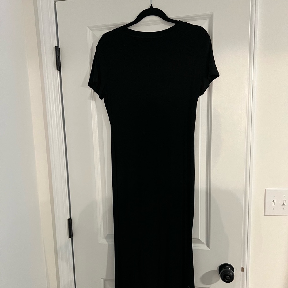 Elegant Black Maxi Dress